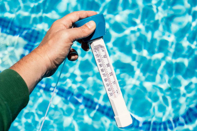<b>QUAL É A TEMPERATURA DA ÁGUA DA SUA PISCINA?</b>